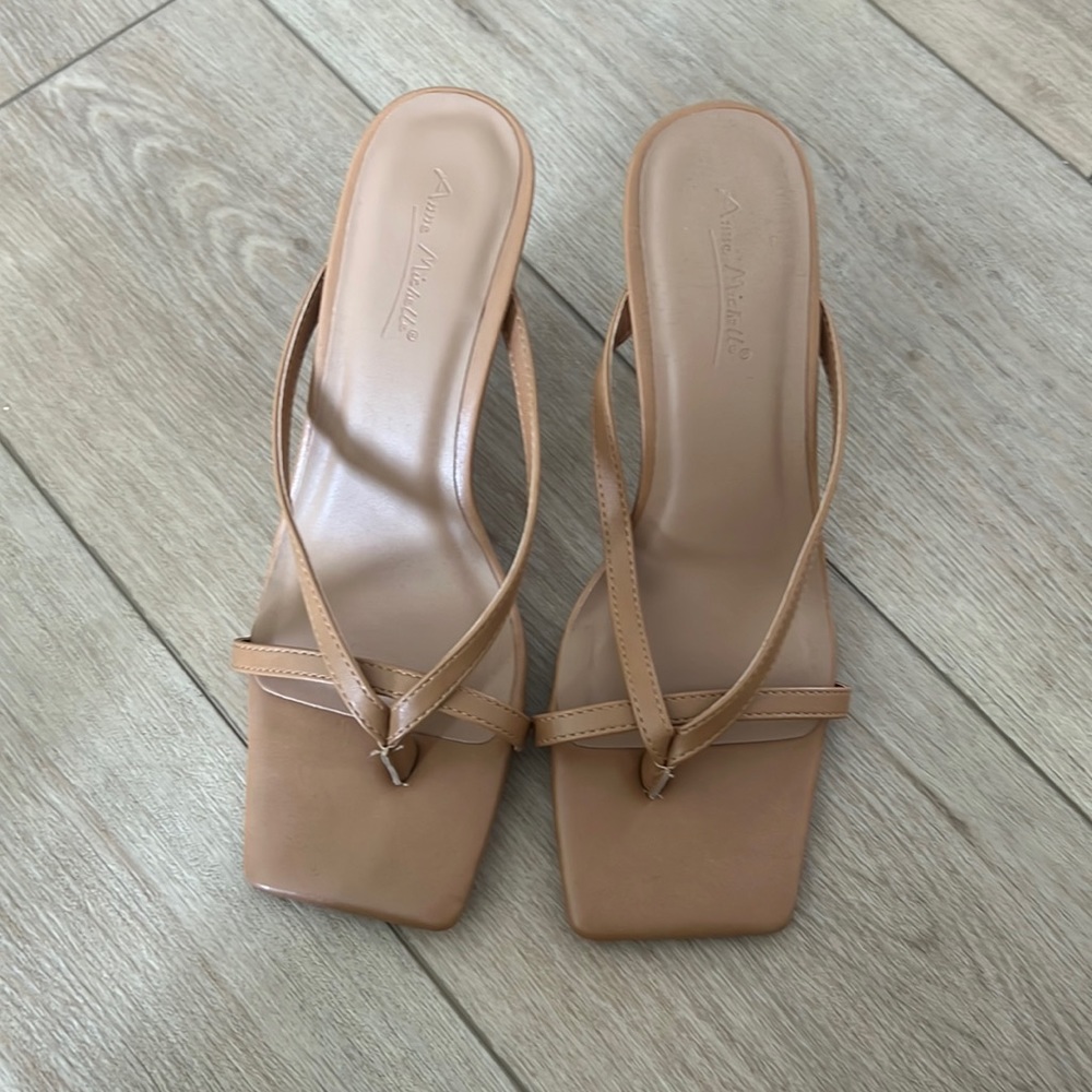Anne Michelle Heels
